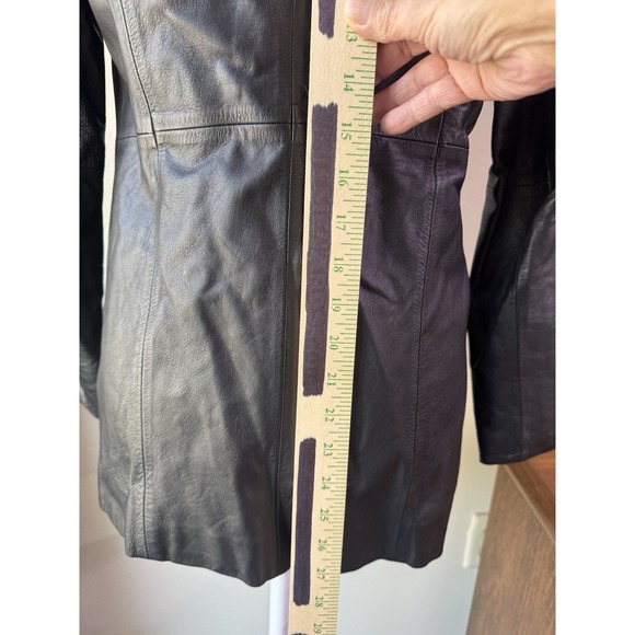 Women's Vintage Mid Length Black Leather Jacket Size Medium - Picture 3 of 5